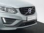 Volvo XC60 T5 R-Design Panoramadak | Camera | Standkachel | 18-Inch | Elek. stoelen i.c.m geheugen