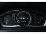 Volvo XC60 T5 R-Design Panoramadak | Camera | Standkachel | 18-Inch | Elek. stoelen i.c.m geheugen