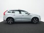 Volvo XC60 T5 R-Design Panoramadak | Camera | Standkachel | 18-Inch | Elek. stoelen i.c.m geheugen