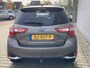 Toyota Yaris 1.5 Hybrid Premium Automaat | Pano | Trekhaak | Navi | NL auto