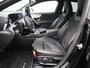Mercedes-Benz CLA Shooting Brake 180 Business Solution AMG | Navigatie | Trekhaak | Camera | Privacy Glass | Half Lederen Sportstoelen | LED koplampen |