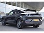 Ford Mustang Mach-E RWD 75 kWh | Climate Control | Adaptieve Cruise Control | Achteruirijcamera | Dodehoek Sensoren | Elektrischbedienbare Kofferklep | Apple Carplay/Android Auto |