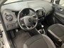 Renault Captur 0.9 TCe Intens / Navigatie / Camera / 17 Inch Wielen / Climate Control / Cruise Control / Dode Hoek Detectie /