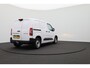 Peugeot Partner 1.5 BlueHDi 130 EAT8 S&S L1 Trekhaak | Digitale binnenspiegel | Camera | All-Season banden | Cruise | Carplay | Airco | Digitaal Dashboard | Navigatie | Airco | All Season Banden | Apple Carplay/Android Auto|telefoonintegratie premium