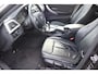 BMW 3-Serie Touring 318d Executive Navigatie, Cruise control, Climate control, Stoelverwarming, Lichtmetalen wielen