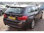 BMW 3-Serie Touring 318d Executive Navigatie, Cruise control, Climate control, Stoelverwarming, Lichtmetalen wielen