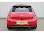 Citroën DS3 Cabrio 1.2 VTi So Chic | Incl. 12 maanden garantie | Cruise control | Elektrisch dak | Trekhaak afneembaar | Parkeersensoren | Navigatie | Bluetooth |