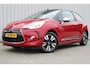 Citroën DS3 Cabrio 1.2 VTi So Chic | Incl. 12 maanden garantie | Cruise control | Elektrisch dak | Trekhaak afneembaar | Parkeersensoren | Navigatie | Bluetooth |