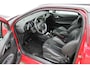 Citroën DS3 Cabrio 1.2 VTi So Chic | Incl. 12 maanden garantie | Cruise control | Elektrisch dak | Trekhaak afneembaar | Parkeersensoren | Navigatie | Bluetooth |