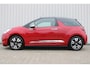 Citroën DS3 Cabrio 1.2 VTi So Chic | Incl. 12 maanden garantie | Cruise control | Elektrisch dak | Trekhaak afneembaar | Parkeersensoren | Navigatie | Bluetooth |