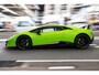 Lamborghini Huracan 5.2 V10 LP640-4 Performante 471kW/640pk DCT7 CARBON BUCKET SEATS + NAVIGATIE + LIFT + KERAMISCHE REMMEN + CENTRE LOCKS + FORGED CARBON INTERIEUR + ACHTERSPOILER + ALA + ALCANTARA + LED VERLICHTING + CAMERA + 20" LM-VELGEN!!