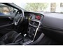 Volvo V40 2.0 T2 R-Design - LEDER/ALCANTARA - HARMAN KARDON - LED - NAVI - DIGITALCOCKPIT - STOEL VERW - VERW VOORUIT - 1E EIG!