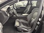Volvo V60 2.0 T6 Recharge AWD R-Design | Long Range | Bowers & Wilkins audio | Head-up display | Adaptive cruise control | Stoel- en stuurwielverwarming | Achteruitrijcamera | Parkeersensoren voor + achter | Getint glas |