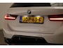 BMW 3-Serie Touring 320i M-Sport | PANORAMADAK | TREKHAAK | ENTERTAINMENT / COMFORT