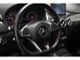 Mercedes-Benz B-klasse 180 Business Solution AMG Upgrade Edition | HALF LEDER | STOELVERWARMING | NAVIGATIE