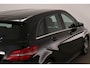 Mercedes-Benz B-klasse 180 Business Solution AMG Upgrade Edition | HALF LEDER | STOELVERWARMING | NAVIGATIE