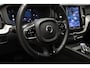 Volvo XC60 B4 Ultimate Dark | TREKHAAK | LEDER | STOELVERWARMING | DAB | APPLE