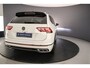 Volkswagen Tiguan Allspace R-Line Business+ 7p. 1.5 TSI 150pk DSG Automaat Trekhaak, 3e zitrij, Panoramadak, Harman Kardon audio, Adaptive cruise control, Elektrische achterklep