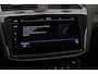 Volkswagen Tiguan Allspace R-Line Business+ 7p. 1.5 TSI 150pk DSG Automaat Trekhaak, 3e zitrij, Panoramadak, Harman Kardon audio, Adaptive cruise control, Elektrische achterklep