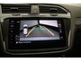 Volkswagen Tiguan Allspace R-Line Business+ 7p. 1.5 TSI 150pk DSG Automaat Trekhaak, 3e zitrij, Panoramadak, Harman Kardon audio, Adaptive cruise control, Elektrische achterklep