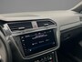 Volkswagen Tiguan Allspace R-Line Business+ 7p. 1.5 TSI 150pk DSG Automaat Trekhaak, 3e zitrij, Panoramadak, Harman Kardon audio, Adaptive cruise control, Elektrische achterklep