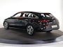 Mercedes-Benz CLA Shooting Brake 180 Star Edition LIMITED | Stoelverwarming | Achteruitrijcamera | LED koplampen | MBUX |