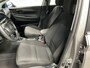 Hyundai i20 1.0 T-GDI Comfort Camera | Stuur & Stoelverwarming | 16" Lichtmetaal | Carplay | Airco | Cruise | DAB | Digitaal Dashboard | Achteruitrijcamera | Airco | Apple Carplay/Android Auto|telefoonintegratie premium
