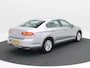 Volkswagen Passat 1.5 TSi 150 Pk Automaat Comfortline | Adaptive Cruise | Climate Control | Bluetooth | 16 Inch | 96.708 Km!