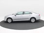 Volkswagen Passat 1.5 TSi 150 Pk Automaat Comfortline | Adaptive Cruise | Climate Control | Bluetooth | 16 Inch | 96.708 Km!