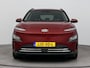 Hyundai Kona Electric EV Fashion 64 kWh | Schuifdak | Stoel en stuurwiel verwarming | Navigatie, Apple Carplay Androidauto | Soh 97,2%|