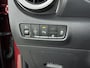 Hyundai Kona Electric EV Fashion 64 kWh | Schuifdak | Stoel en stuurwiel verwarming | Navigatie, Apple Carplay Androidauto | Soh 97,2%|
