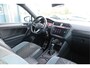 Volkswagen Tiguan 1.5 TSI 150pk DSG 2xR-Line Virtual Cockpit , Trekhaak, Camera , Navi , DAB+ , Carplay , Led verlichting etc.