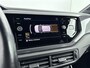Volkswagen Polo 1.0 TSI Highline Business R | Cruise Control | Climate Control | Multifunctioneel stuurwiel | lichtmetalen velgen | Parelmoer | Parkeersensoren voor+achter |