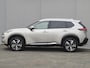 Nissan X-Trail 1.5 e-4orce Tekna 4WD Automaat / Fabrieksgarantie tot 06-2027 / Allseason banden / HUD / Elektrische achterklep / Trekgewicht 1800 kg / Stuur-, Stoel en Achterbank verwarming / Adaptief CC / Rondomzicht camera /