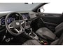 Volkswagen T-Roc R-Line Edition 1.5 TSI 150pk DSG Automaat Trekhaak, Harman Kardon audio, Panoramadak, Elektrische achterklep, Adaptive cruise control, Achteruitrijcamera