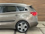 Kia Ceed Cee'd Sportswagon 1.6 GDI BusinessLine | Navigatie | Afneembare Trekhaak | LED | Camera | 17' inch