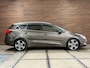Kia Ceed Cee'd Sportswagon 1.6 GDI BusinessLine | Navigatie | Afneembare Trekhaak | LED | Camera | 17' inch