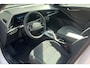 Kia Niro Light Edition 64.8 kWh | Navigatie | Camera | Climate control | Adapt. Cruise | Carplay | PDC A | LMV 17 inch