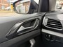 Volkswagen T-Cross 1.0 TSI Style | airco | apple carplay/android auto | 17 inch lichtmetalen velgen | trekhaak meerprijs 899.00 euro
