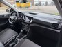 Volkswagen T-Cross 1.0 TSI Style | airco | apple carplay/android auto | 17 inch lichtmetalen velgen | trekhaak meerprijs 899.00 euro