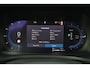 Volvo S60 Recharge T6 AWD Plus Dark - Panorama/schuifdak - IntelliSafe Assist & Surround - 360º Camera - Harman/Kardon audio - Adaptieve LED koplampen - Verwarmde voorstoelen, stuur & achterbank - Parkeersensoren voor & achter - Elektr. bedienb. voorstoelen met geheugen - Elektr. inklapbare trekhaak - 19' LMV