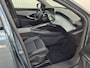 Peugeot E-3008 Allure Avantage | 210PK 73 kWh | Achteruitrijcamera | Parkeersensoren achter | Panoramic Navigation pack | Half leder / Stoffen bekleding | 18 inch LMV | Cruise control | 3-Fase oplaadmogelijkheid | Climate control | 11 kW lader | Achteruitrij assistent | Achteruitrijcamera