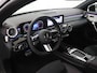 Mercedes-Benz CLA 180 Star Edition AMG Line | Panorama-schuifdak | Achteruitrijcamera | Dode hoek | Stoelverwarming | Sfeerverlichting