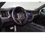 Volvo XC60 T6 Recharge AWD R-Design - Panorama/schuifdak - IntelliSafe Assist & Surround - Harman/Kardon audio - Adaptieve LED koplampen - Parkeercamera achter - Verwarmde voorstoelen & stuur - Parkeersensoren voor & achter - Elektr. bedienb. voorstoelen met geheugen - Head up display - Extra getint glas - Elektr. inklapbare trekhaak - 21' LMV