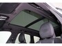 Volvo XC60 T6 Recharge AWD R-Design - Panorama/schuifdak - IntelliSafe Assist & Surround - Harman/Kardon audio - Adaptieve LED koplampen - Parkeercamera achter - Verwarmde voorstoelen & stuur - Parkeersensoren voor & achter - Elektr. bedienb. voorstoelen met geheugen - Head up display - Extra getint glas - Elektr. inklapbare trekhaak - 21' LMV