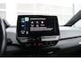 Volkswagen ID.3 204pk Life 58 kWh | Navigatie | Camera | Stoelverwarming | IQ Light