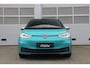 Volkswagen ID.3 204pk Life 58 kWh | Navigatie | Camera | Stoelverwarming | IQ Light