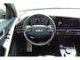 Kia Niro ExecutiveLine 64.8 kWh | Open dak | Leder | Harman Kardon | Elek. Stoel+Geheugen | Head-Up | Stoel-/stuurverw. | Stoelvent. | Elek. Klep | LMV 17 inch