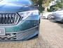 Skoda Octavia Combi 1.5 TSI MHEV Business Sportline Tour | Trekhaak | Elektrische voorstoelen | Stoelverwarming | Adaptieve cruise control | 19 inch | Highland green
