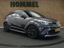 Toyota C-HR 1.8 Hybrid Active Plus - ACHTERUITRIJCAMERA - AIRCO (AUTOMATISCH) - BLUETOOTH TELEFOONVOORBEREIDING - CRUISE CONTROL - EXTRA GETINT GLAS ACHTER - LICHT METALEN VELGEN 17" INCH - VOLLEDIG HOMMEL ONDERHOUDEN!